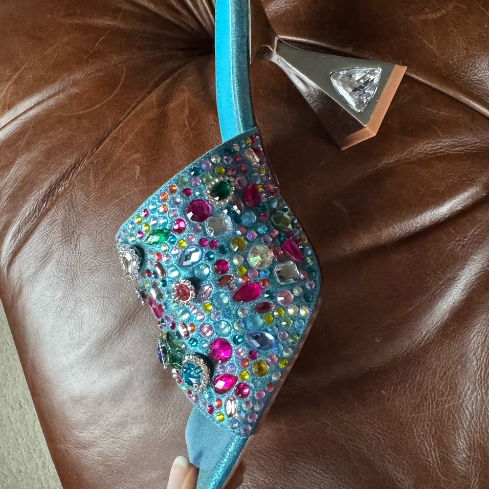 Turquoise sandals - Picture 4 of 5